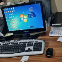 منشی یا کارمند آشنا به حسابداری و فروش