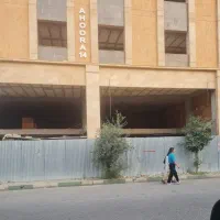 فروش-دو-دهنه-مغازه-تجاری-150-متری-با-بالکن