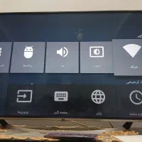 تلویزیون هوشمند با میز تلویزیون در شهریار|تلویزیون و پروژکتور|شاهدشهر, |دیوار