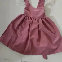 تعدادی لباس بچه