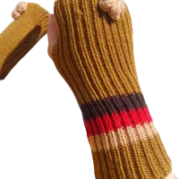 دستکش دست بافت