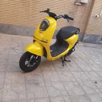 موتور سیکلت برقی