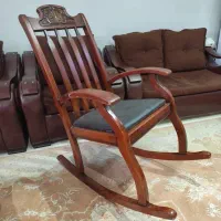 دو دست مبل و متعلقات واقعا مفت|مبلمان خانگی و میز عسلی|بندر انزلی, جهانگانی|دیوار