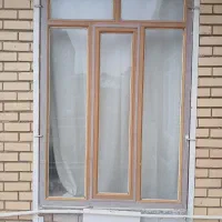 پنجره آلومینیومی شیشه دار