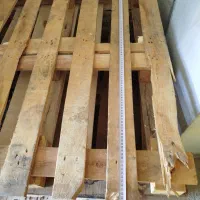 پالت پلاستیکی و چوبی|عمدهفروشی|شیراز, انجیر|دیوار