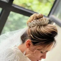 میکاپ و شینیون حرفه ای عروس لباس عروس رایگان|خدمات آرایشگری و زیبایی|سلمانشهر, |دیوار