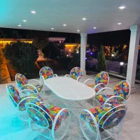 صندلی مبل باغی ۸ نفره بیضی دایره|صندلی و نیمکت|شیراز, قالیشویی|دیوار