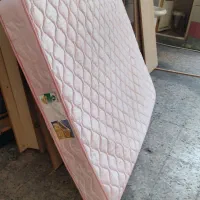تشک رویال دونفره در حد نو کاملاً سالم بدون خرابی