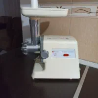 چرخ گوشت نو مارک نانیوا ب علت کمبود جا