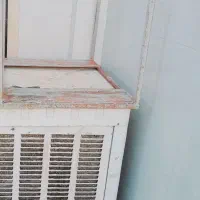 با سلام یک عدد کولر ۳۵۰۰ سامان با زیره اش اهنی