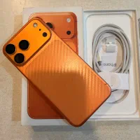 آیفون ۱۷ پرومکس اکتیو در حد فول لوازم جانبی