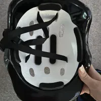 کفش اسکیت‌ چهار چرخ|دوچرخه، اسکیت، اسکوتر|صومعه‌سرا, |دیوار