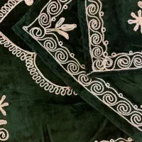 دو عدد جانماز ترمه و مخمل