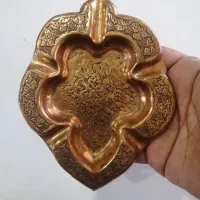 زیر سیگاری مسی قدیمی قلم کهنه|کلکسیون اشیاء عتیقه|قم, انسجام|دیوار
