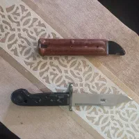 چاقو و پایه