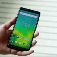 Blackberry Evolve اندروید