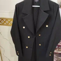 یک دست مانتودانشجوی