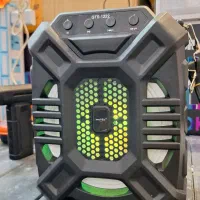 اسپیکر بند دار با میکروفون سیمی|پخشکننده همراه|اصفهان, مفتح|دیوار