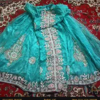 لباس محلی خوش رنگ وتمیز