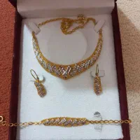 طلا ۲۰۰ بالای تابلو