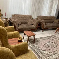 سرویس مبل 7نفره همراه با جلو مبلی و میز عسلی|مبلمان خانگی و میز عسلی|تاکستان, |دیوار