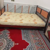 تخت خواب فلزی