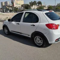 کوئیک Rمدل ۹۹سفید و مشکی  (رینگ اسپرت)بی رنگ