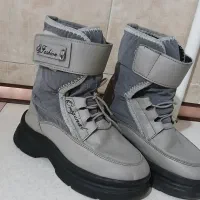 پوتین دخترانه