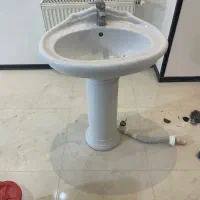 روشویی بهمراه شیر و آینه