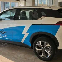 سرویس تشریفاتی و لوکس آیون Aion با راننده