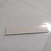 قرنیز ونبشی پی وی سی تمیز درحد نو