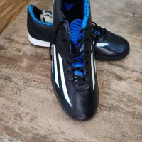 کفش فوتسال آدیداس|کیف، کفش، کمربند|هشتگرد, شهرک آپادانا|دیوار