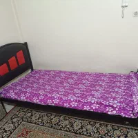 تخت یه نفره ی فلزی|تخت و سرویس خواب|محمدشهر, محمدشهر|دیوار