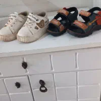 کفش ولباس بچگانه