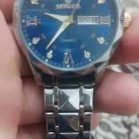 ساعت کوارتز اصل در حد