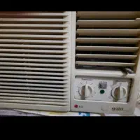 کولر گازی پنجره ای ال جی کم کار ۵ ساله خابه