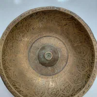 کاسه قدیمی|کلکسیون اشیاء عتیقه|شیراز, بازار|دیوار