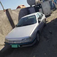 پژو 405نقره ای