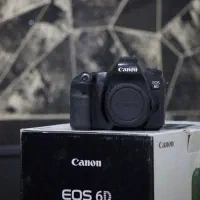دوربین 6d به همراه دو عدد لنز