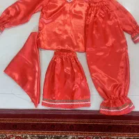 لباس دخترانه و جاروبرقی کودک