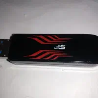 فلش 32 گیگ سیلیکون پاور Blaze B10 USB