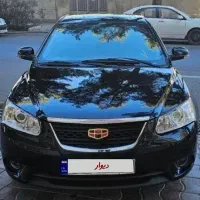 جیلی هاچ بک