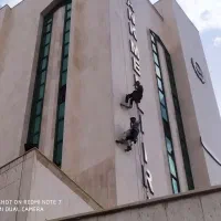 پیچ روپلاک نما وانجام کلیه امورکاردرارتفاع باراپل