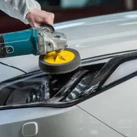 واکس و پولیش و لیسه کاری