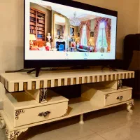 میز تلوزیون چوبی نئوکلاسیک