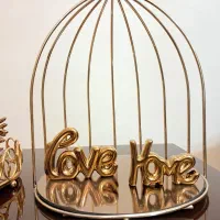 سینی طلایی و قفس دکوراتیو و دکوری های مناسب جهیزیه