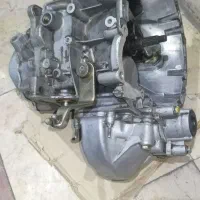 گیربکس دنا در حد نو سالم آچار نخورده به شرط