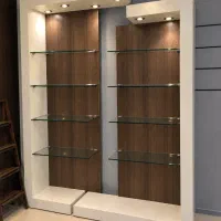 ویترین فروشگاهی دکوراتیو نورپردازیدار دو رنگ|کتابخانه، شلف، قفسههای دیواری|تهران, اختیاریه|دیوار