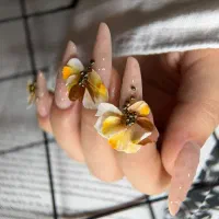 خدمات و آموزش ناخن با ۳۰٪ تخفیف ویژه