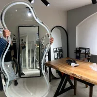 آینه دفرمه